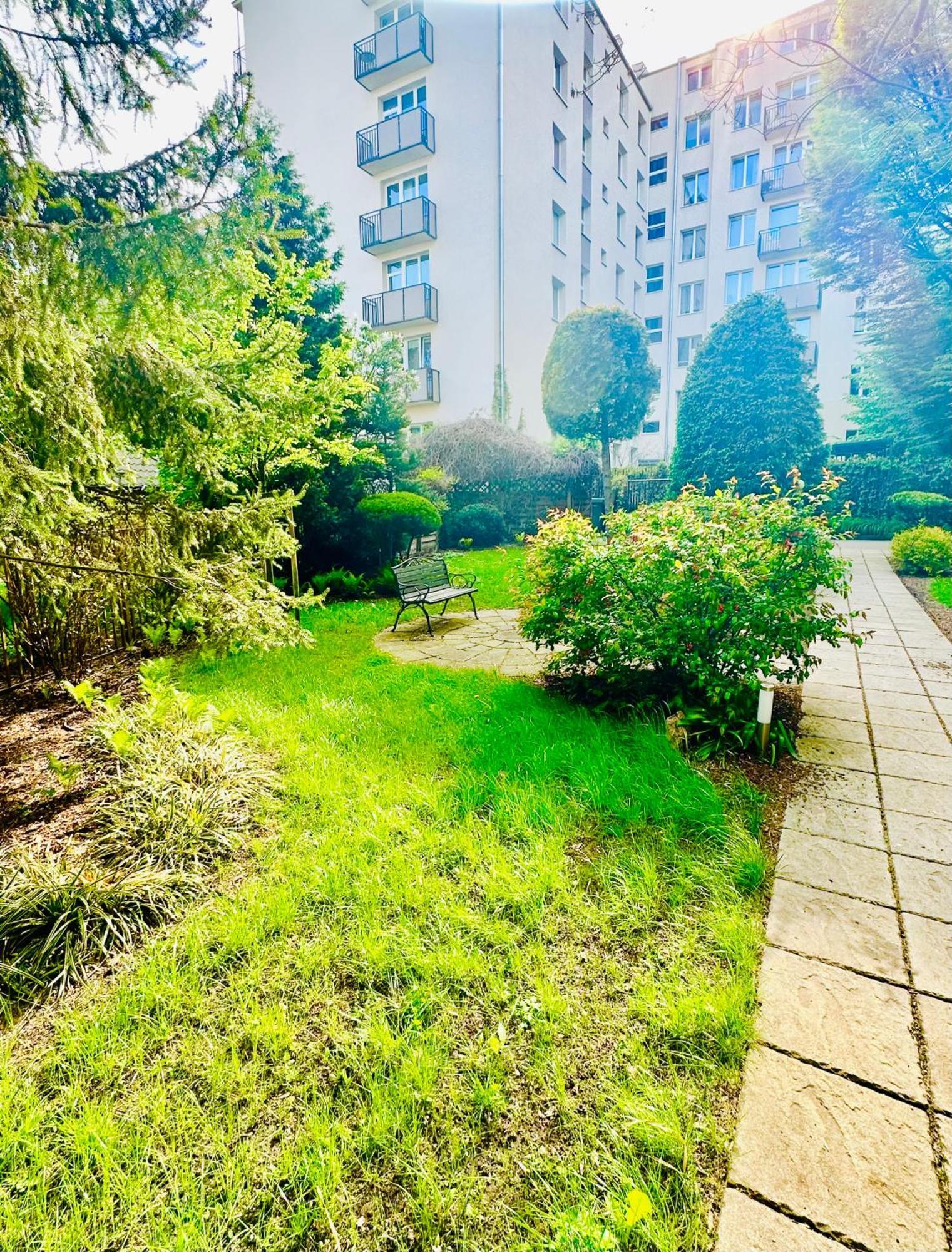 Westside Panorama Pgn Stadium Apartament *